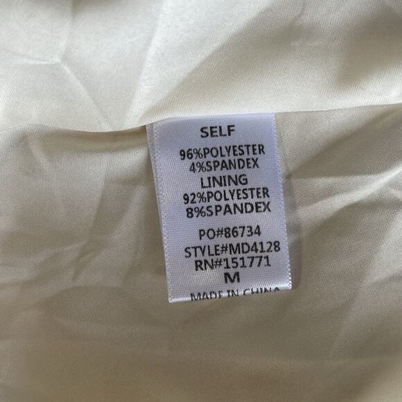 Le Lis Ivory Cross Back Tie Slip Dress  Lined Size M - Picture 4 of 4